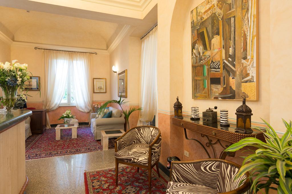 Hotel Villa Tiziana مارينا دي بييتراسانْت المظهر الخارجي الصورة